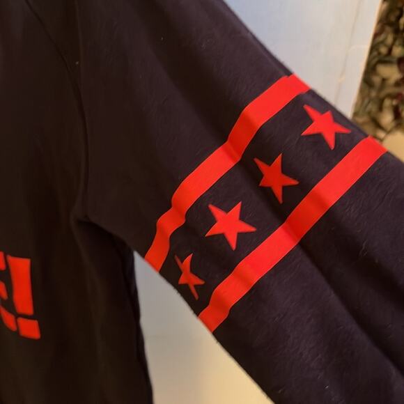 Boston Red Sox navy/red Victoria’s Secret PINK sweatshirt size Small - Picture 3 of 5